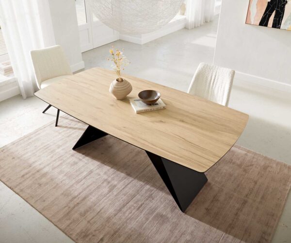 Jedálenský stôl Edge zaoblený tvar 200x100 keramika Laminam® sabbia dubová farba podstava v tvare V plochá oceľ čierna - Image 5
