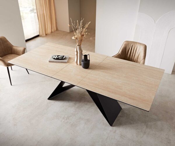 Jedálenský stôl Edge 180-220x100 keramika travertín prírodná podstava v tvare V plochá oceľ čierna rozkladací - Image 5