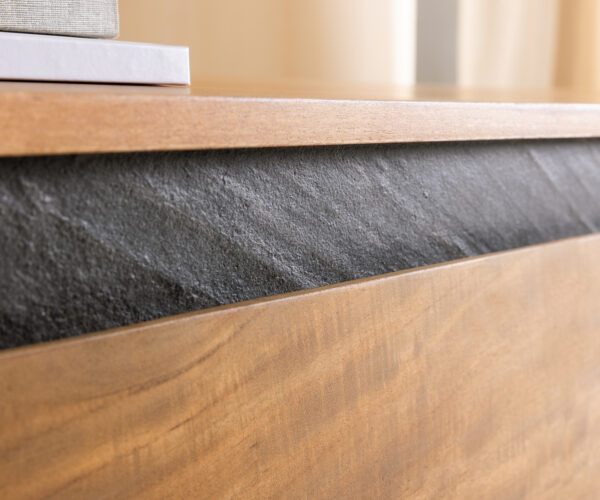 Dizajnový TV stolík Stonegrace 240 cm akácia prírodná bridlica 4 dvierka - Image 5