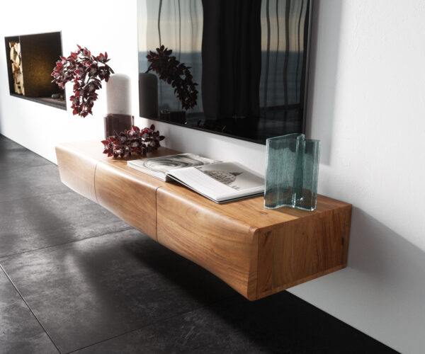 TV stolík New Live-Edge 145 cm akácia prírodná 3 dvierka závesný - Image 2